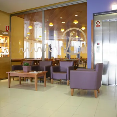 Hotell Fenals Garden 4*