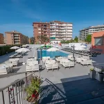 Fenals Garden Hotel