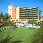 Fenals Garden 4*