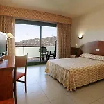Fenals Garden 4*