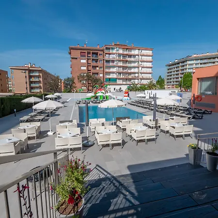 Fenals Garden Hotel